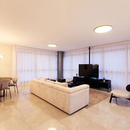 Mini Penthouse Near The Beach Netanja Zewnętrze zdjęcie